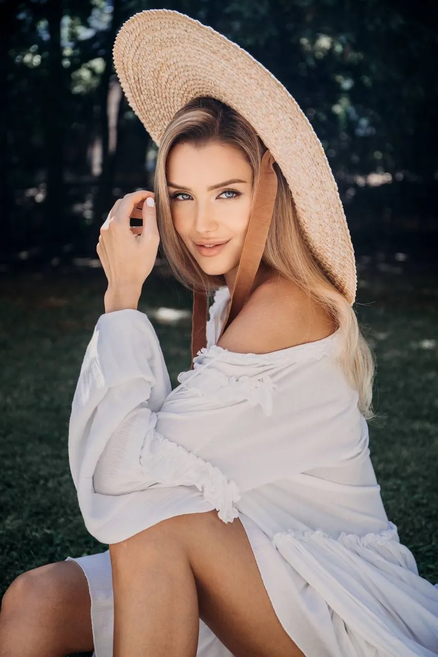 Polina rencontre a lyon femme